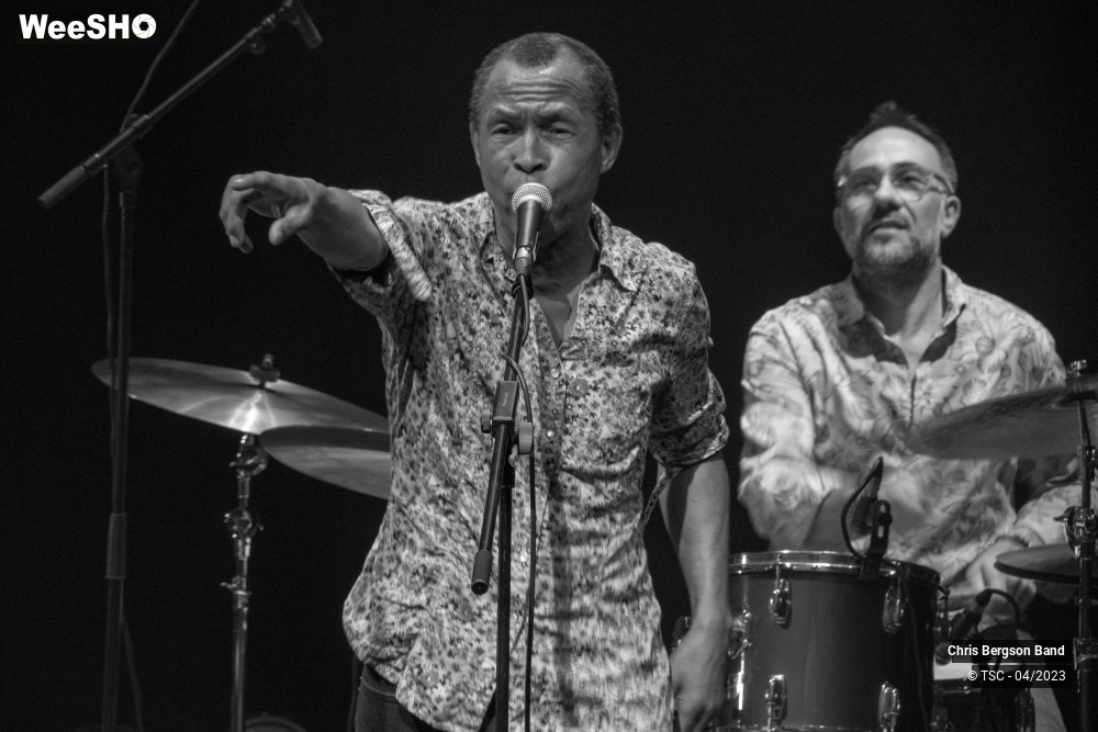 10/13 photos du spectacle Chris Bergson Band