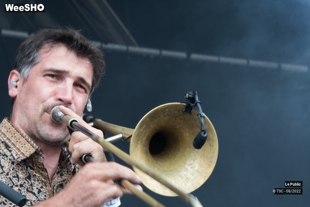 6/10 photos du spectacle Albinoid afrobeat orchestra