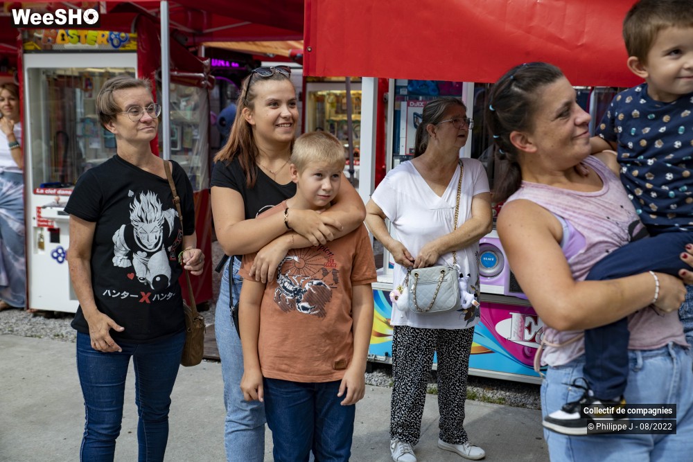 23/39 photos du spectacle Inauguration de la Foire aux Manèges 2022