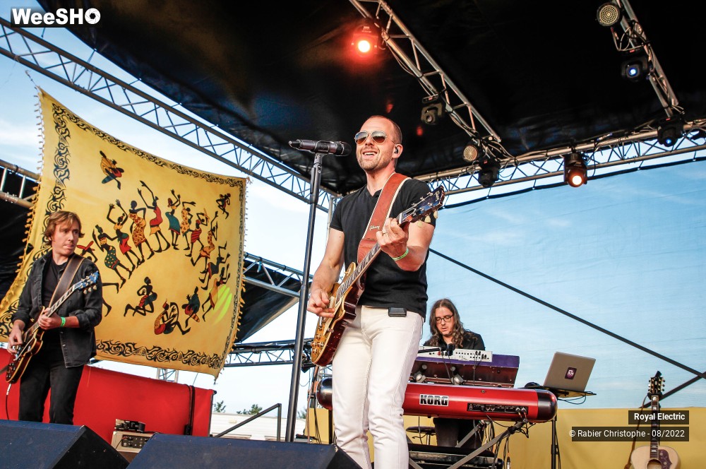 10/50 photos du spectacle Royal Electric