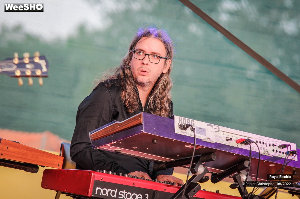 31/50 photos du spectacle Royal Electric