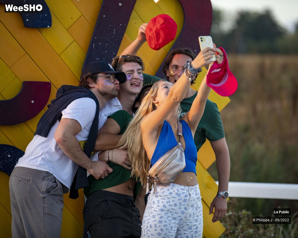 23/28 photos du spectacle Ambiance au Coda Festival