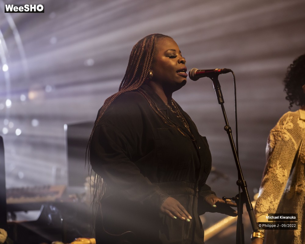19/20 photos du spectacle Michael Kiwanuka