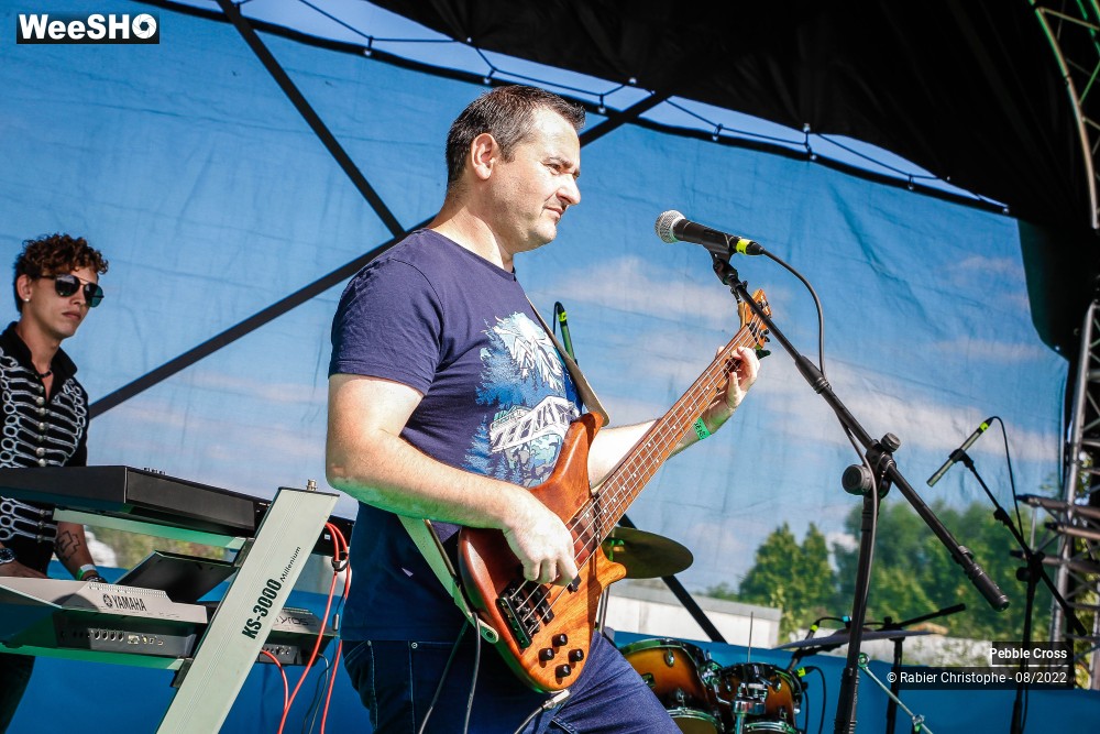 8/38 photos du spectacle Pebble Cross