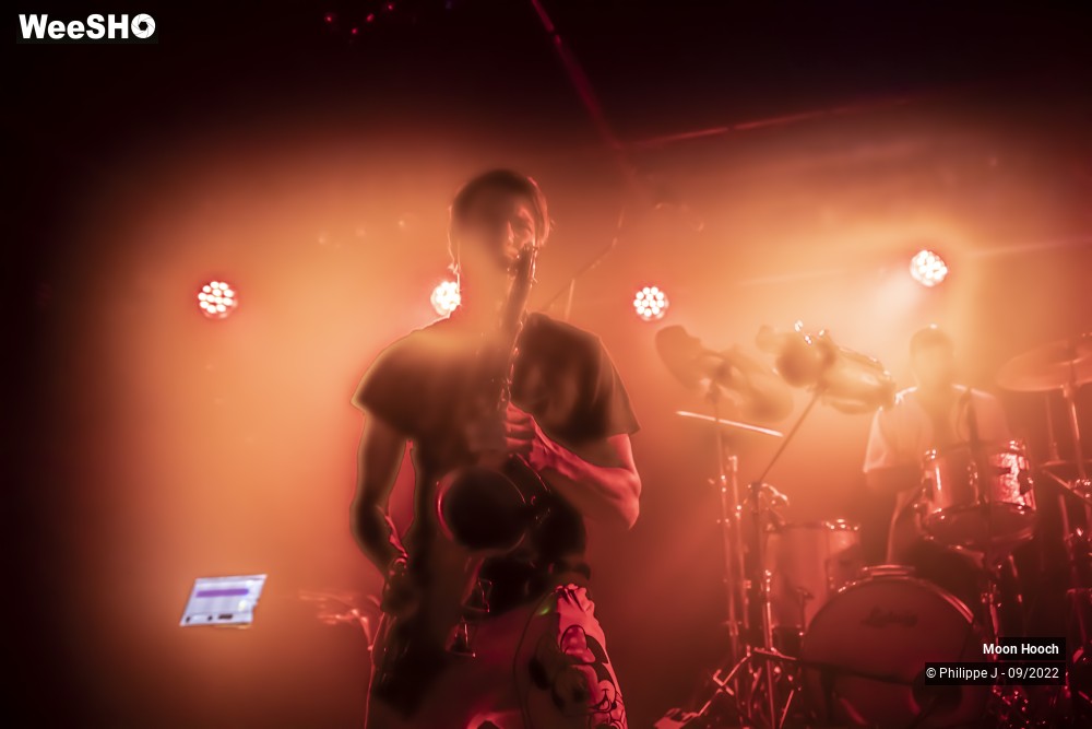 6/20 photos du spectacle Moon Hooch