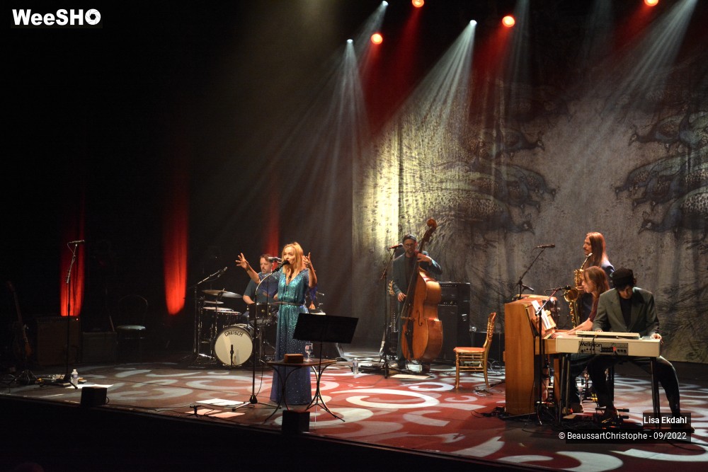29/84 photos du spectacle Lisa Ekdahl