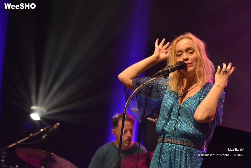 54/84 photos du spectacle Lisa Ekdahl