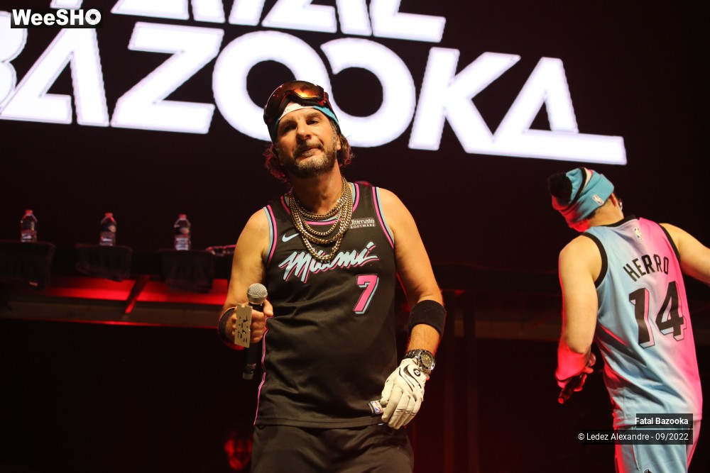 10/55 photos du spectacle Fatal Bazooka