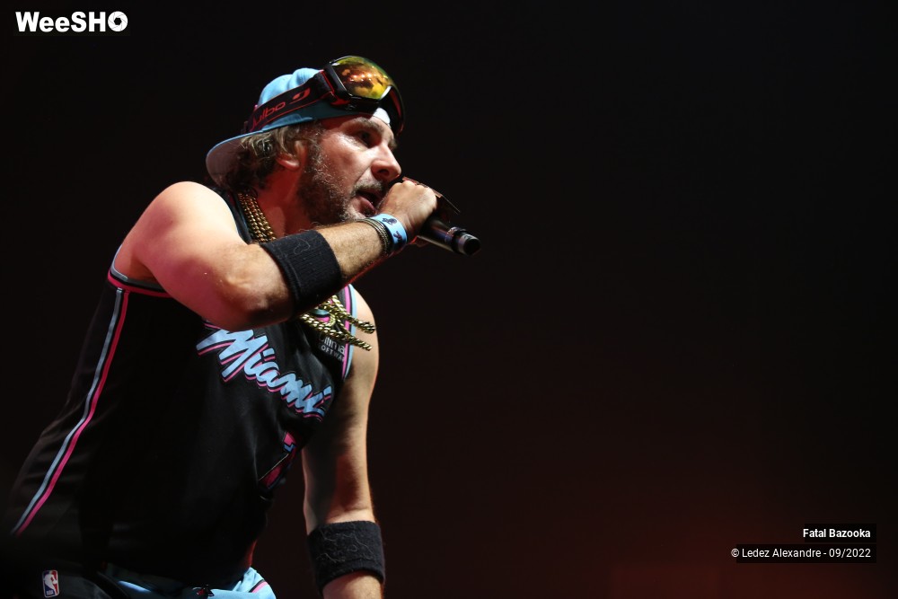 21/55 photos du spectacle Fatal Bazooka