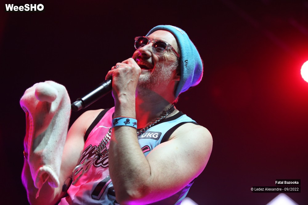 27/55 photos du spectacle Fatal Bazooka