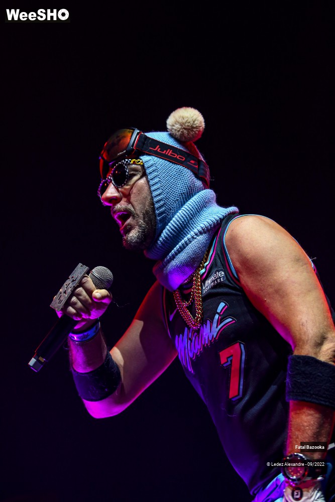 45/55 photos du spectacle Fatal Bazooka