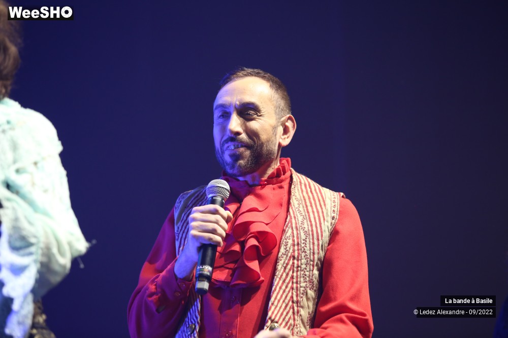 4/8 photos du spectacle La bande à Basile