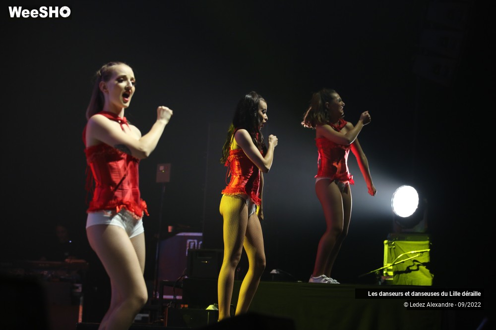 4/43 photos du spectacle Les danseurs et danseuses du Lille déraille