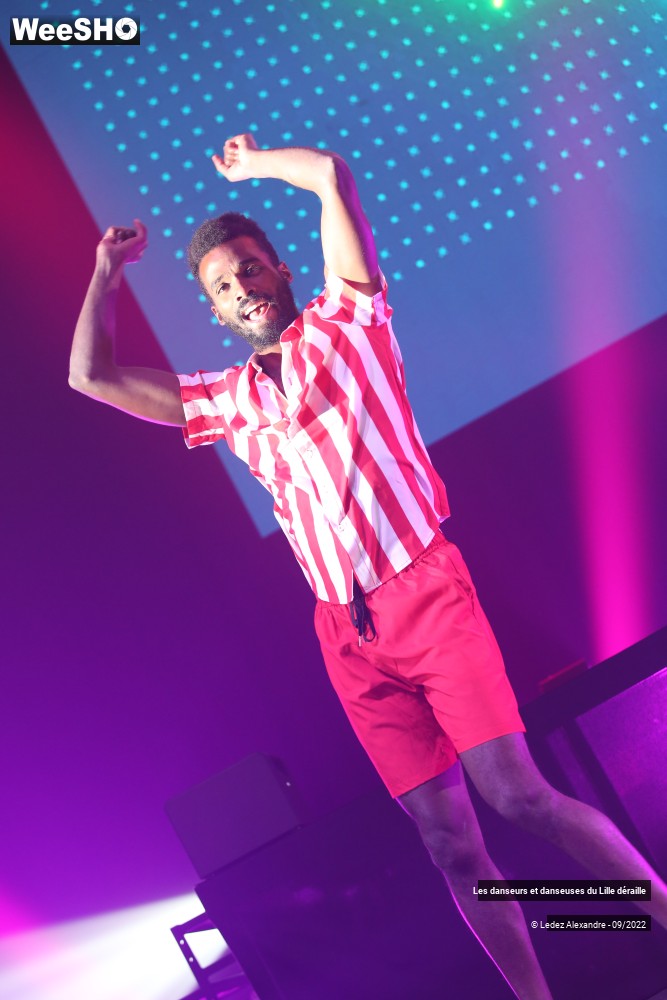 29/43 photos du spectacle Les danseurs et danseuses du Lille déraille