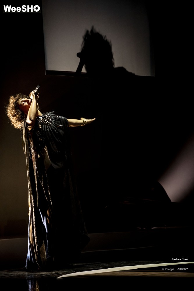 3/20 photos du spectacle Barbara Pravi