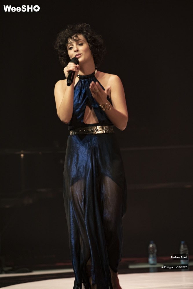 12/20 photos du spectacle Barbara Pravi