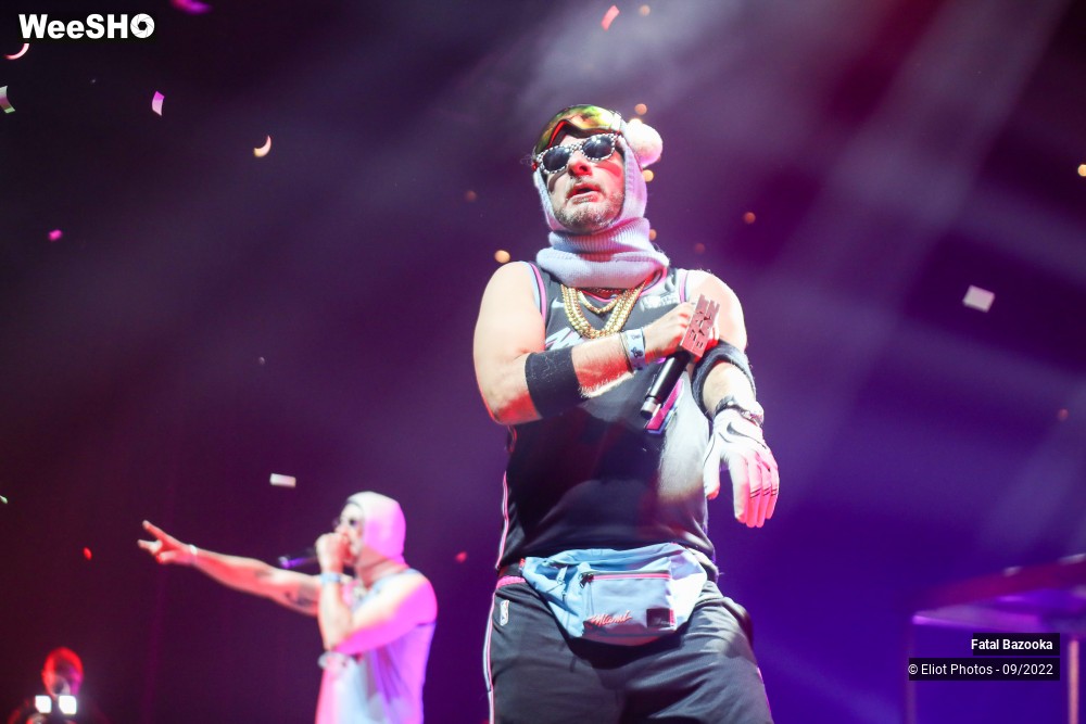 16/89 photos du spectacle Fatal Bazooka