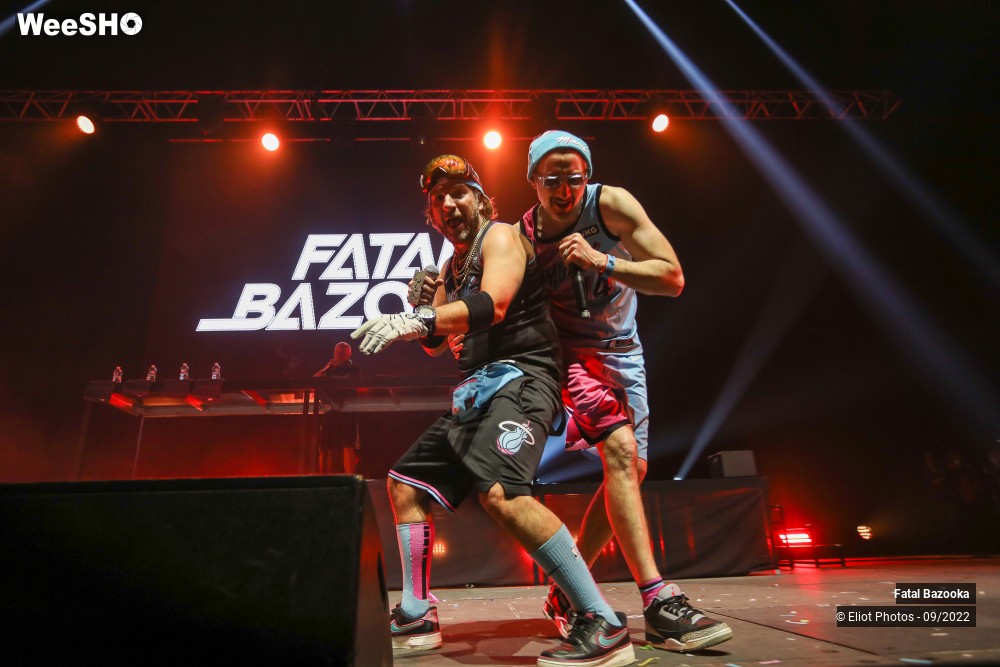 40/89 photos du spectacle Fatal Bazooka