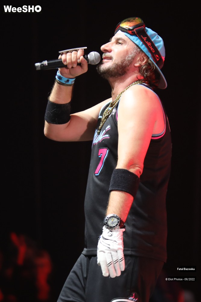 52/89 photos du spectacle Fatal Bazooka