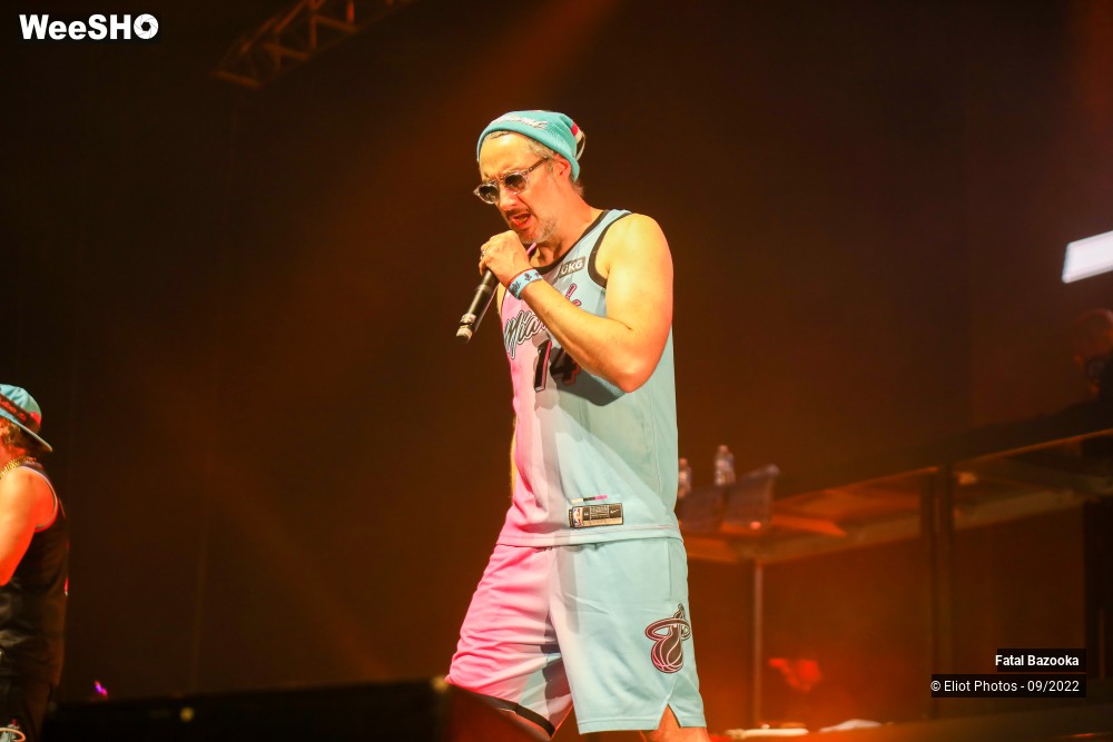 57/89 photos du spectacle Fatal Bazooka