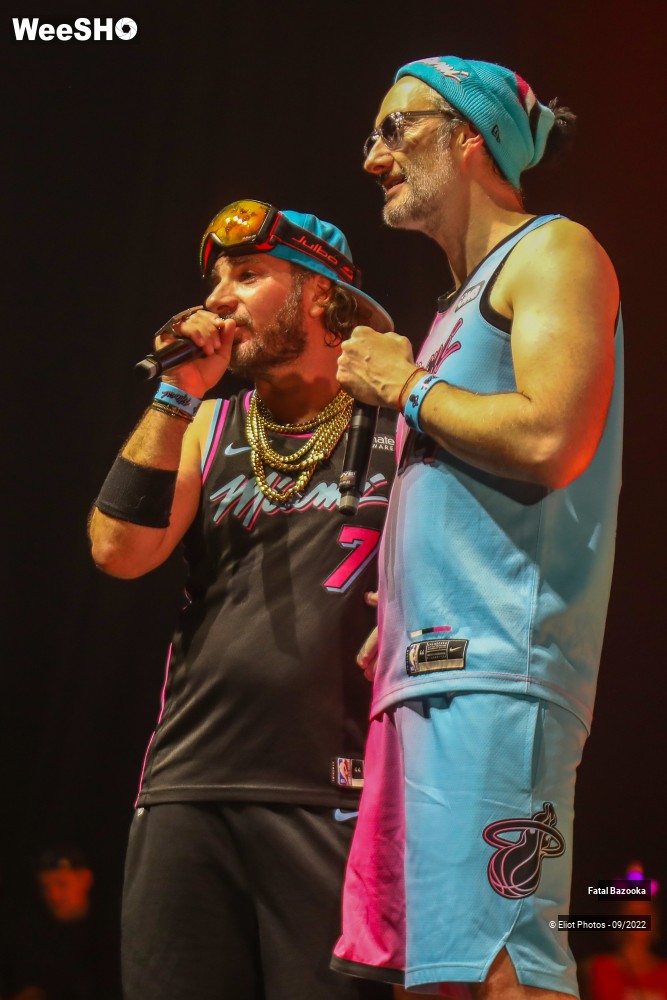 67/89 photos du spectacle Fatal Bazooka