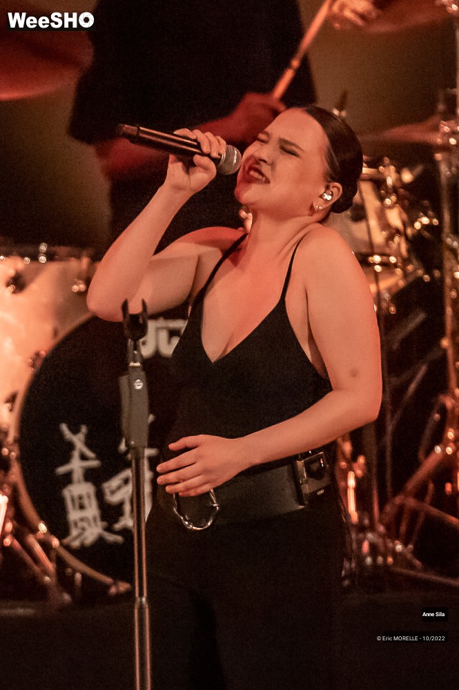 12/50 photos du spectacle Anne Sila