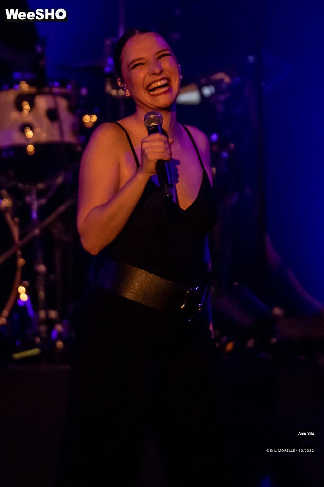 35/50 photos du spectacle Anne Sila