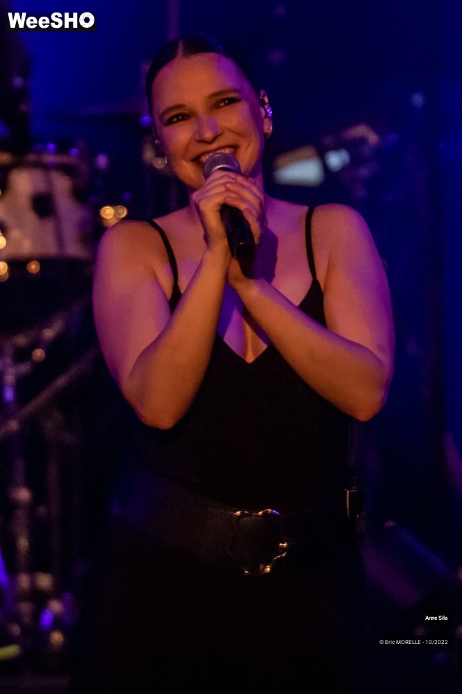 36/50 photos du spectacle Anne Sila