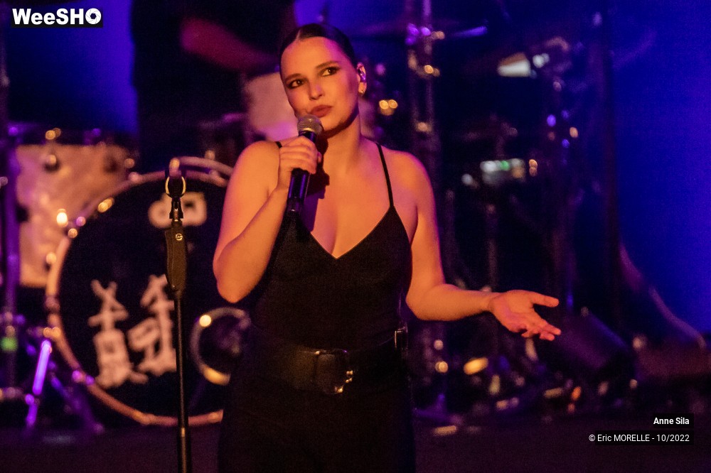 49/50 photos du spectacle Anne Sila