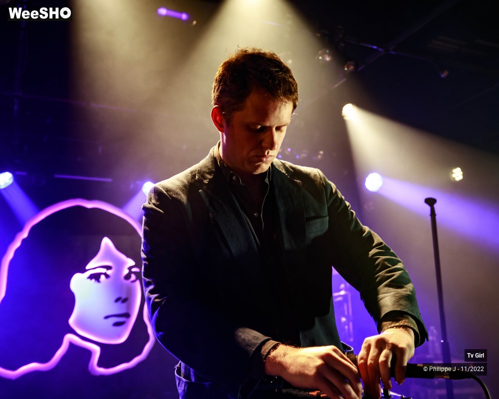 15/20 photos du spectacle Tv Girl