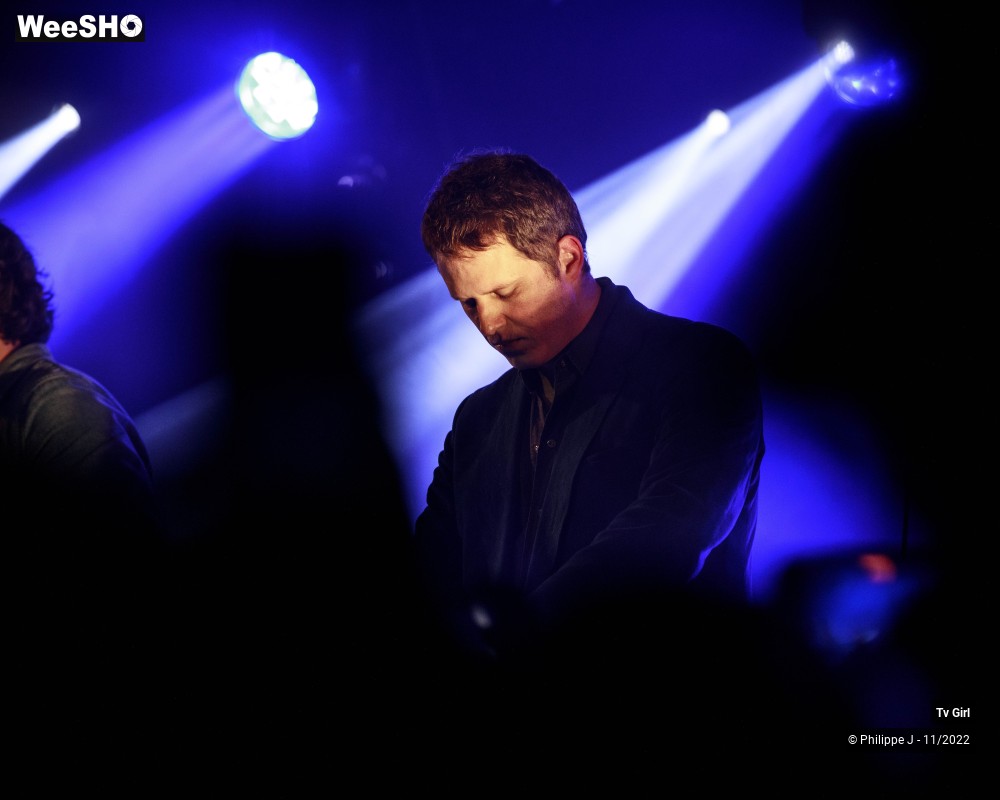 19/20 photos du spectacle Tv Girl