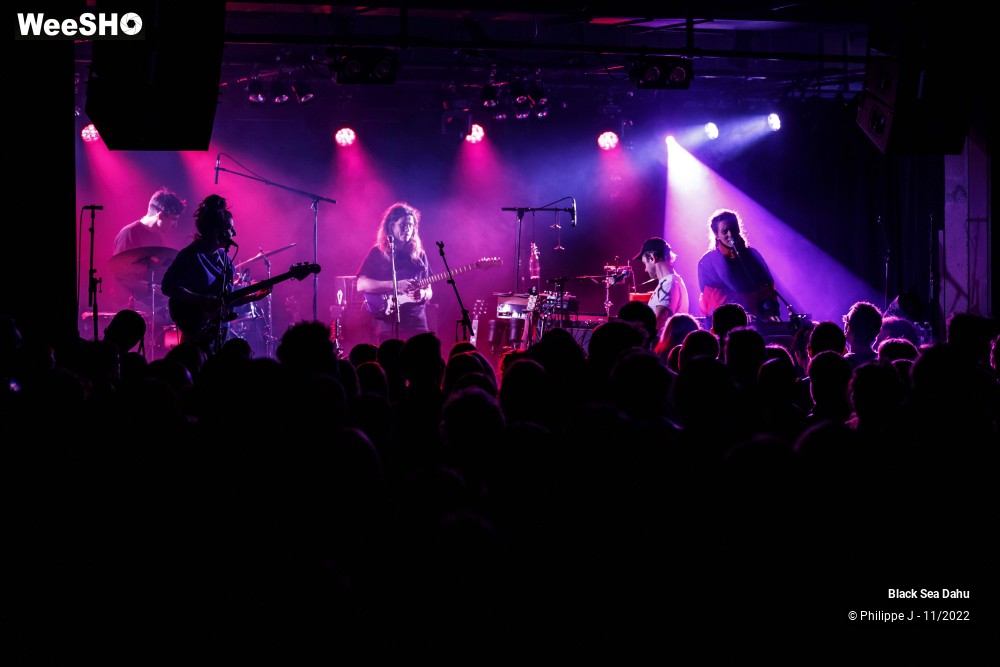 22/23 photos du spectacle Black Sea Dahu