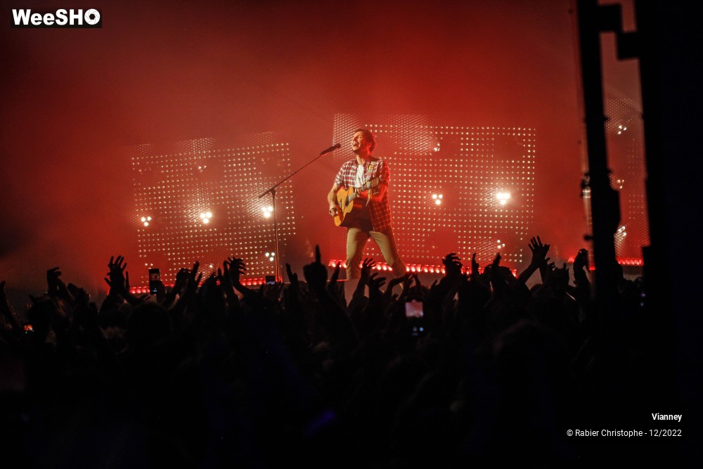 12/74 photos du spectacle Vianney