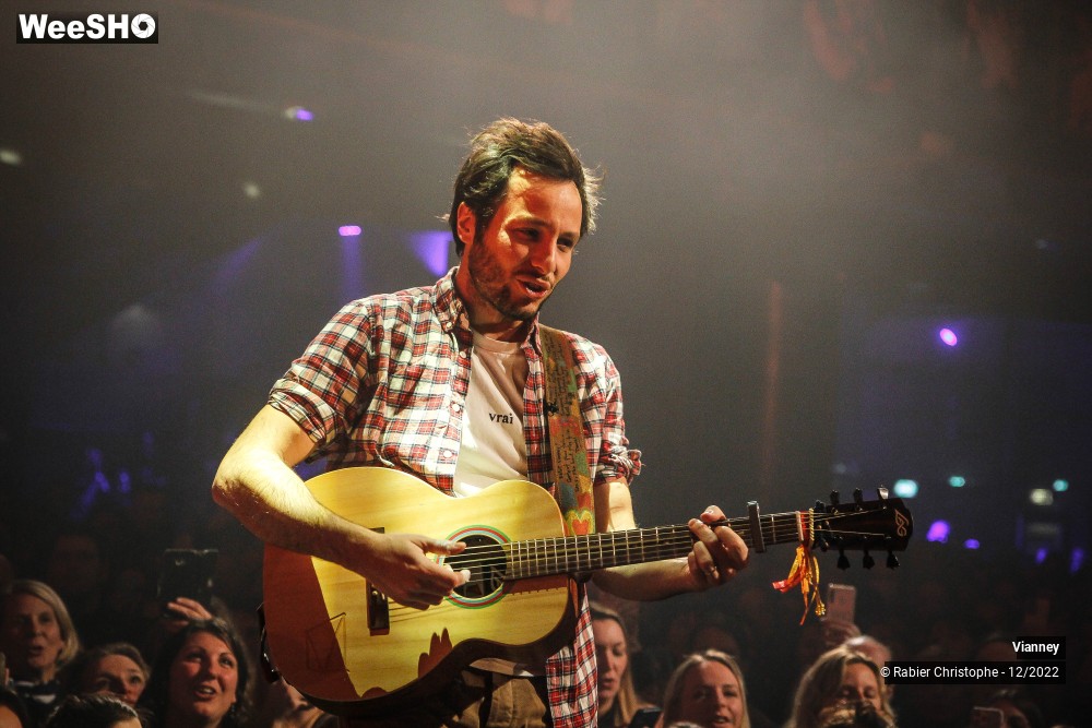 27/74 photos du spectacle Vianney