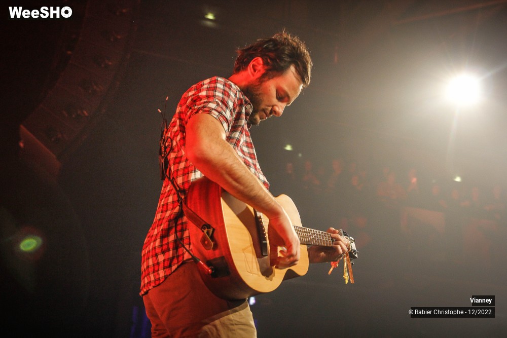 37/74 photos du spectacle Vianney