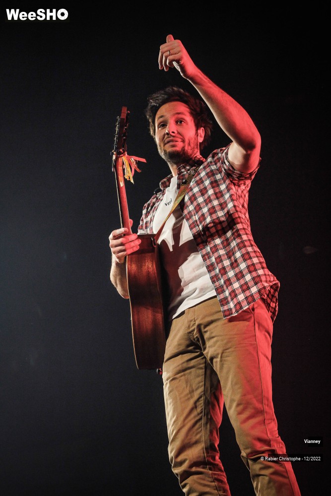 64/74 photos du spectacle Vianney