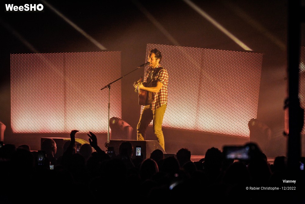 74/74 photos du spectacle Vianney