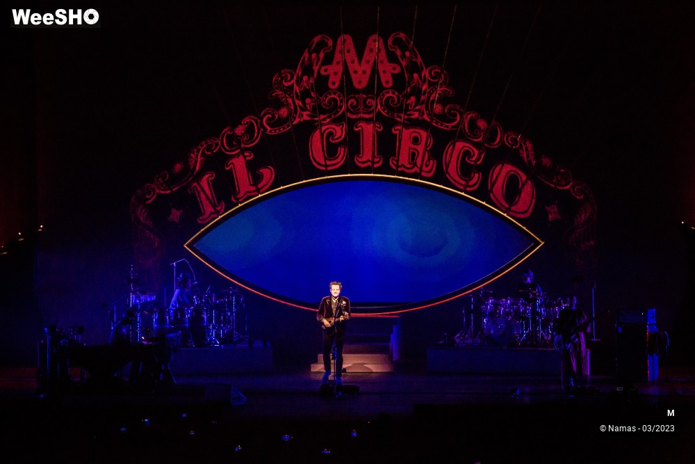 2/14 photos du spectacle M