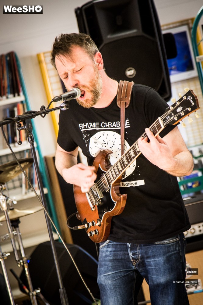 16/19 photos du spectacle Tendinite