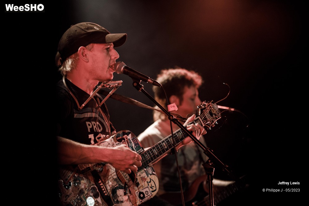 19/23 photos du spectacle Jeffrey Lewis & The Voltage