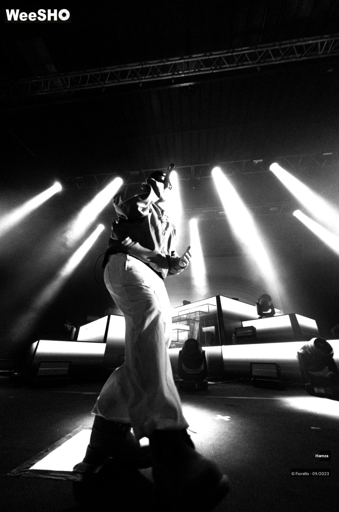 6/31 photos du spectacle Hamza Sincèrement Tour