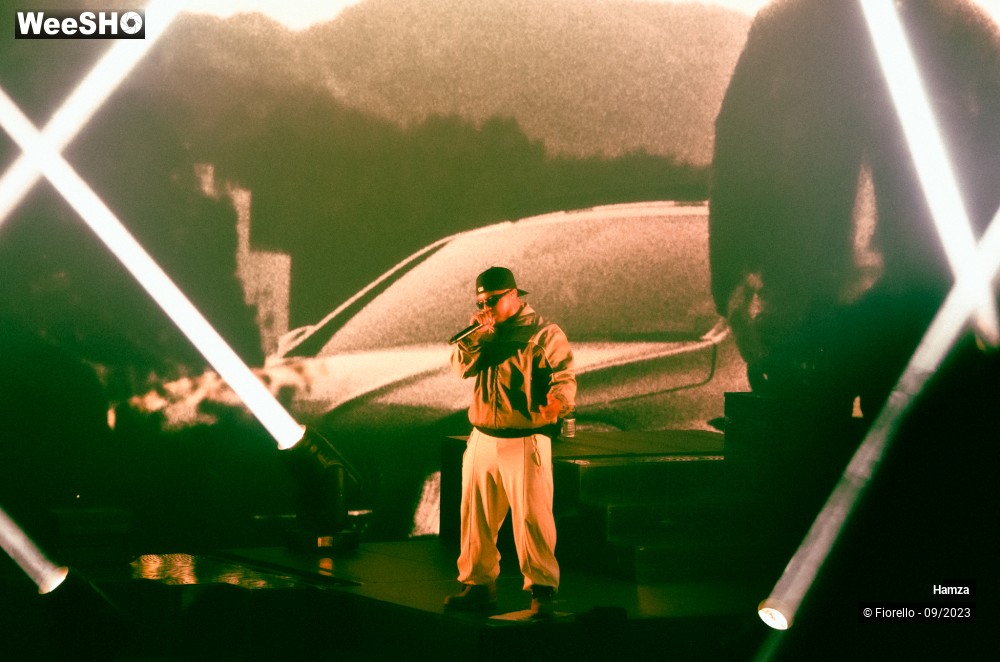 16/31 photos du spectacle Hamza Sincèrement Tour