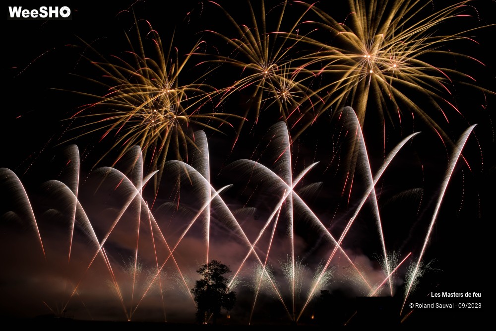 11/56 photos du spectacle Les Masters de Feux 2023