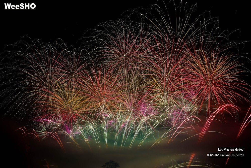 25/56 photos du spectacle Les Masters de Feux 2023