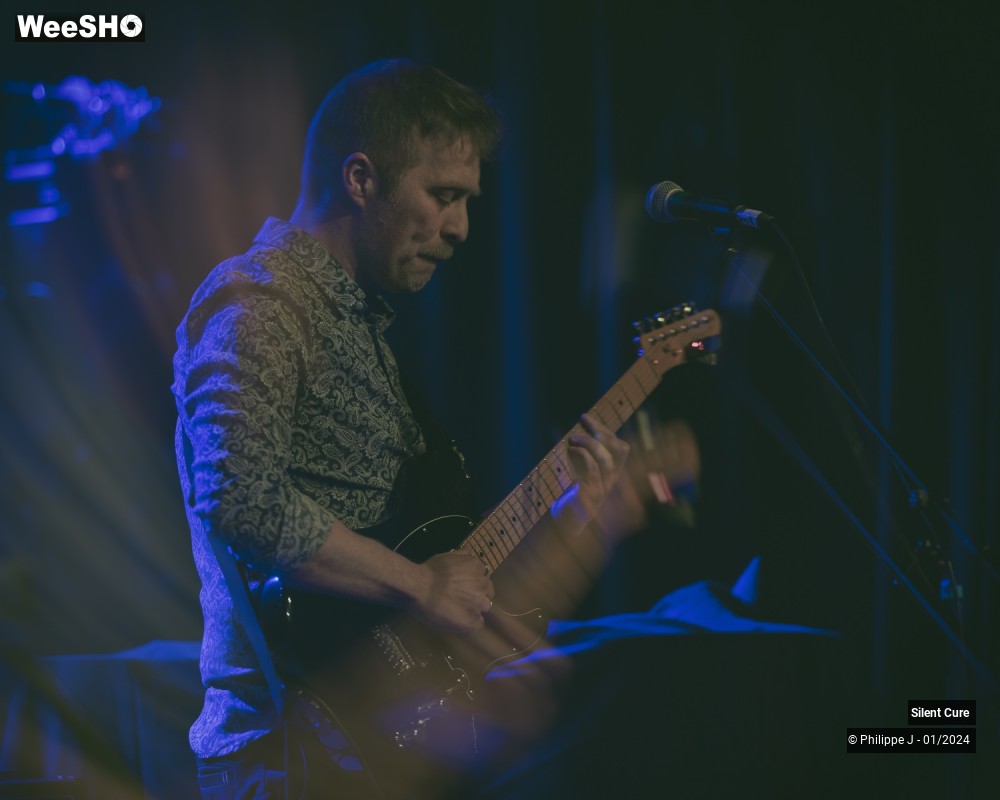 1/19 photos du spectacle Silent Cure