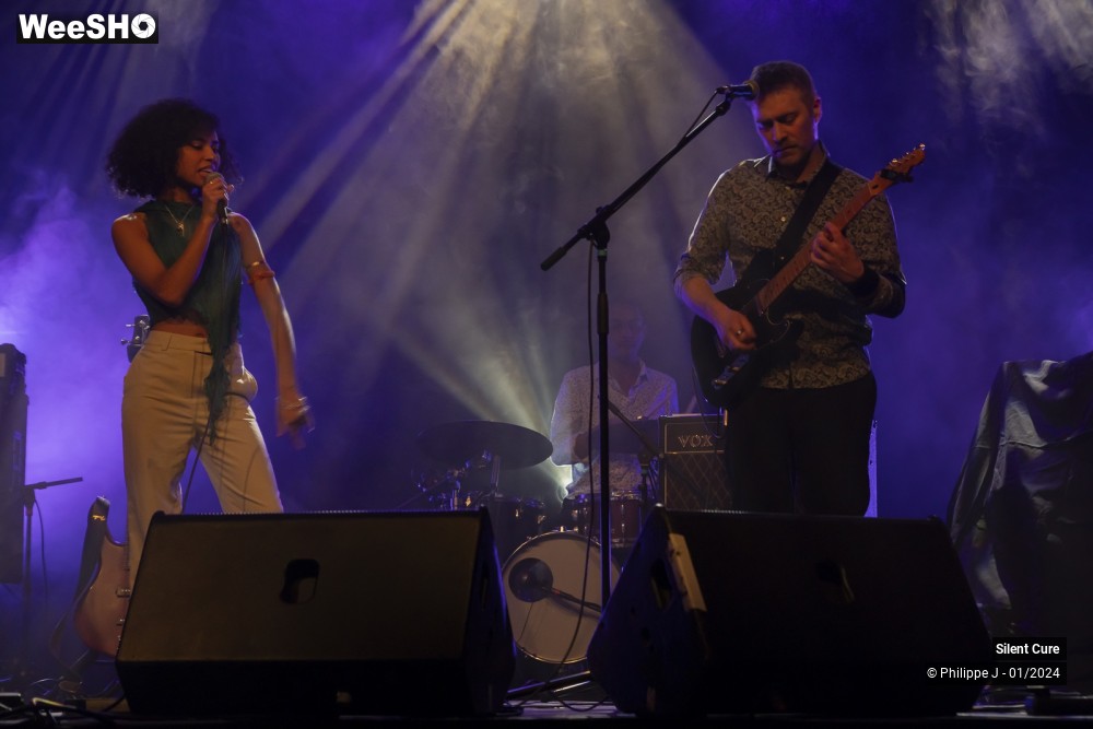 15/19 photos du spectacle Silent Cure