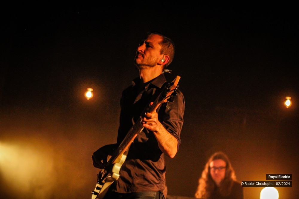 3/45 photos du spectacle Royal Electric