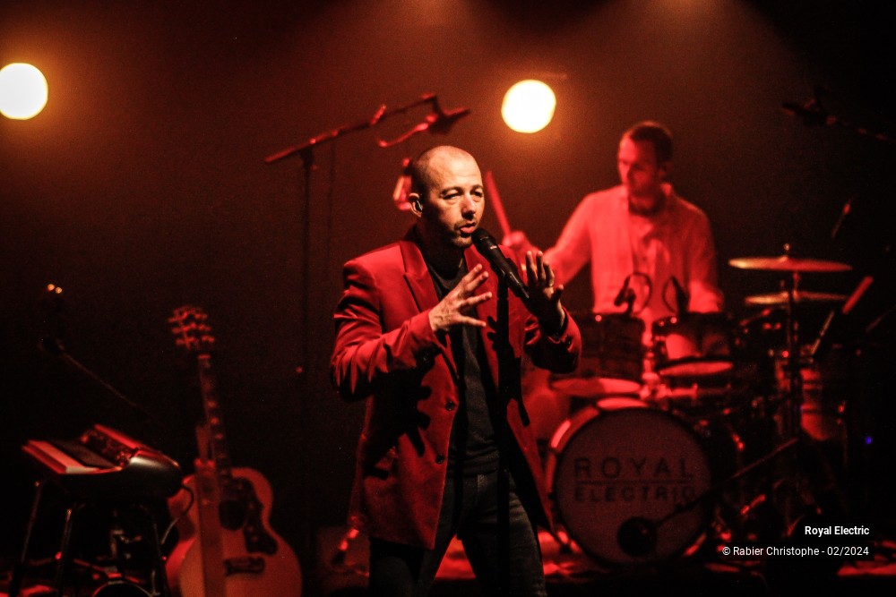 32/45 photos du spectacle Royal Electric