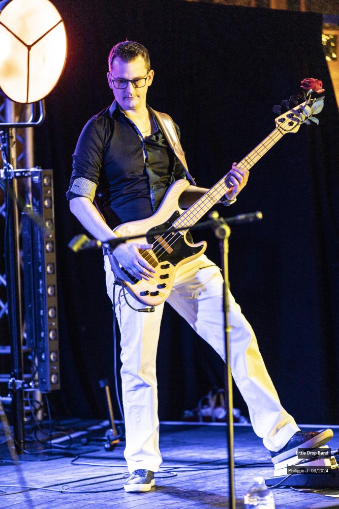 6/11 photos du spectacle Little Drop