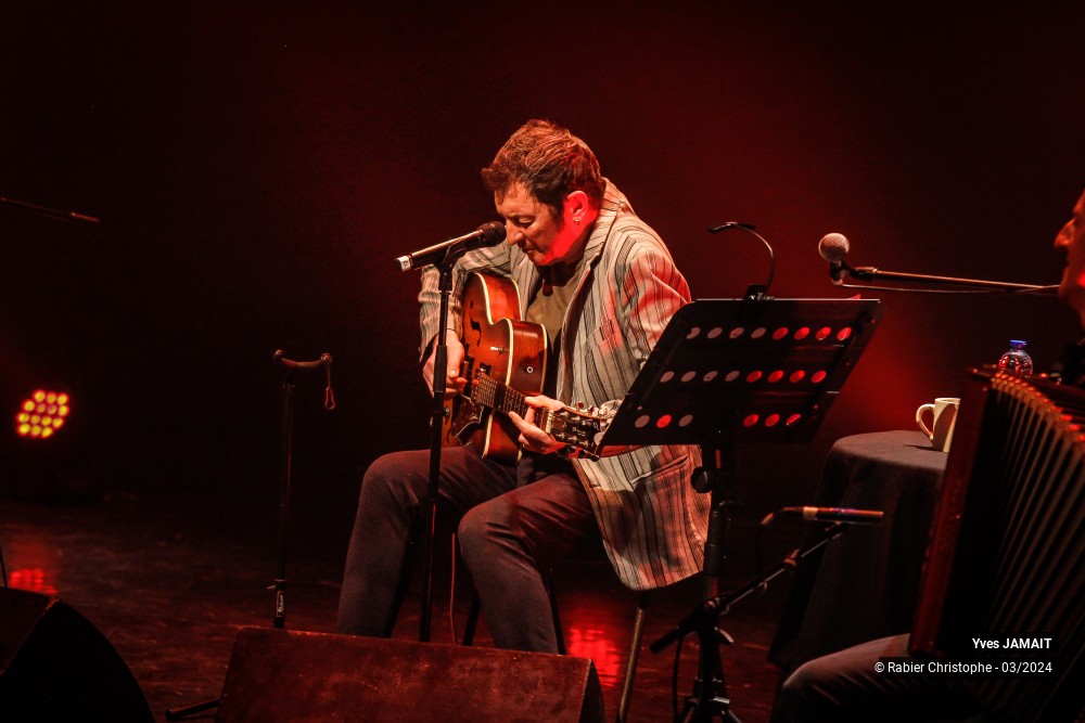 8/53 photos du spectacle Yves Jamait